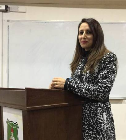 ملاذ القطيطات ألف مبروك الدكتوراة