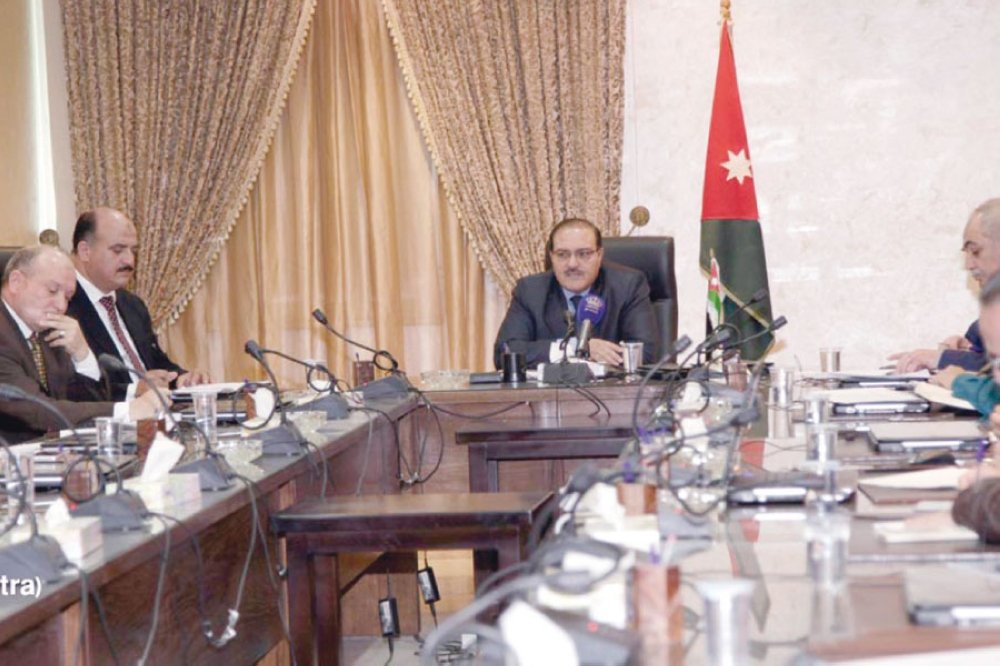 ترشيح (38283) طالباً وطالبة للاستفادة من المنح والقروض الجامعية