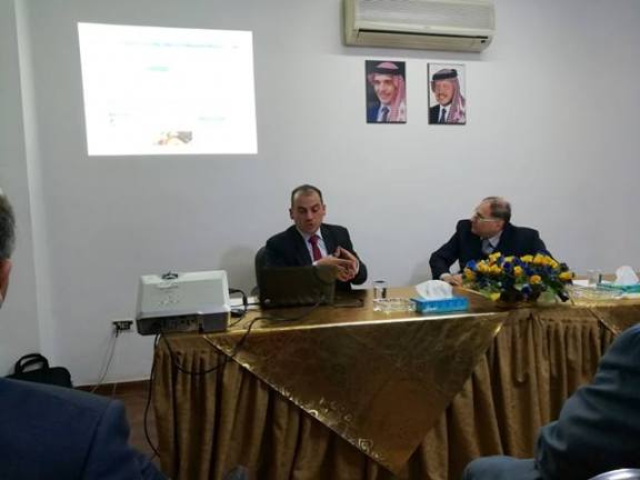 ندوة للدكتور حداد حول اختيار المجلات العلمية لنشر مخرجات البحث العلمي