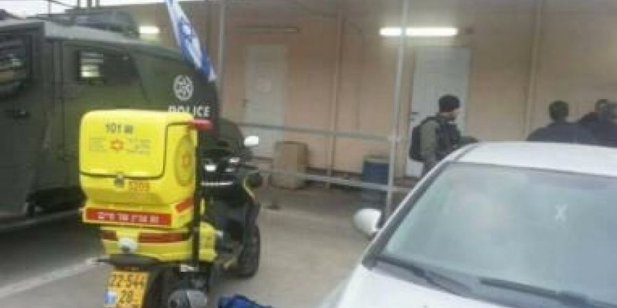 اعتقال فلسطينية عند حاجز قلنديا