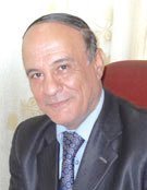 وزارة الاوقاف تغير ثوبها وتتحول لتاجر