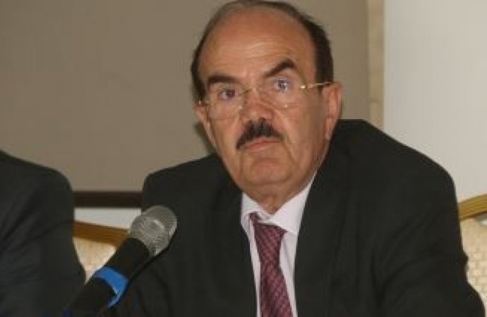 عمارين يستعرض استعدادا الهيئة المستقلة لانتخابات البلديات واللامركزية