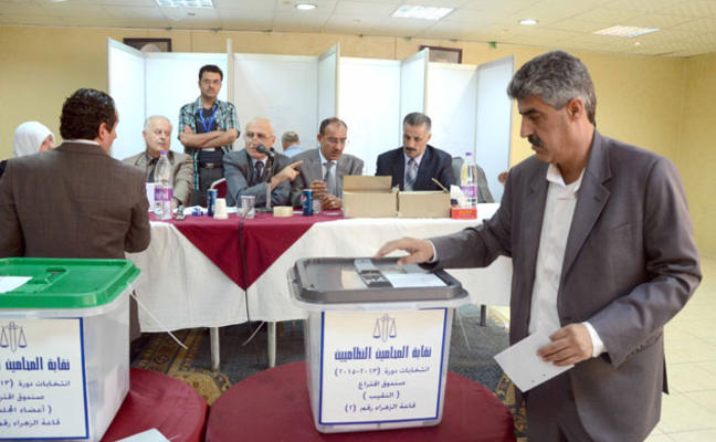 بدء انتخابات المحامين والاطباء البيطريين