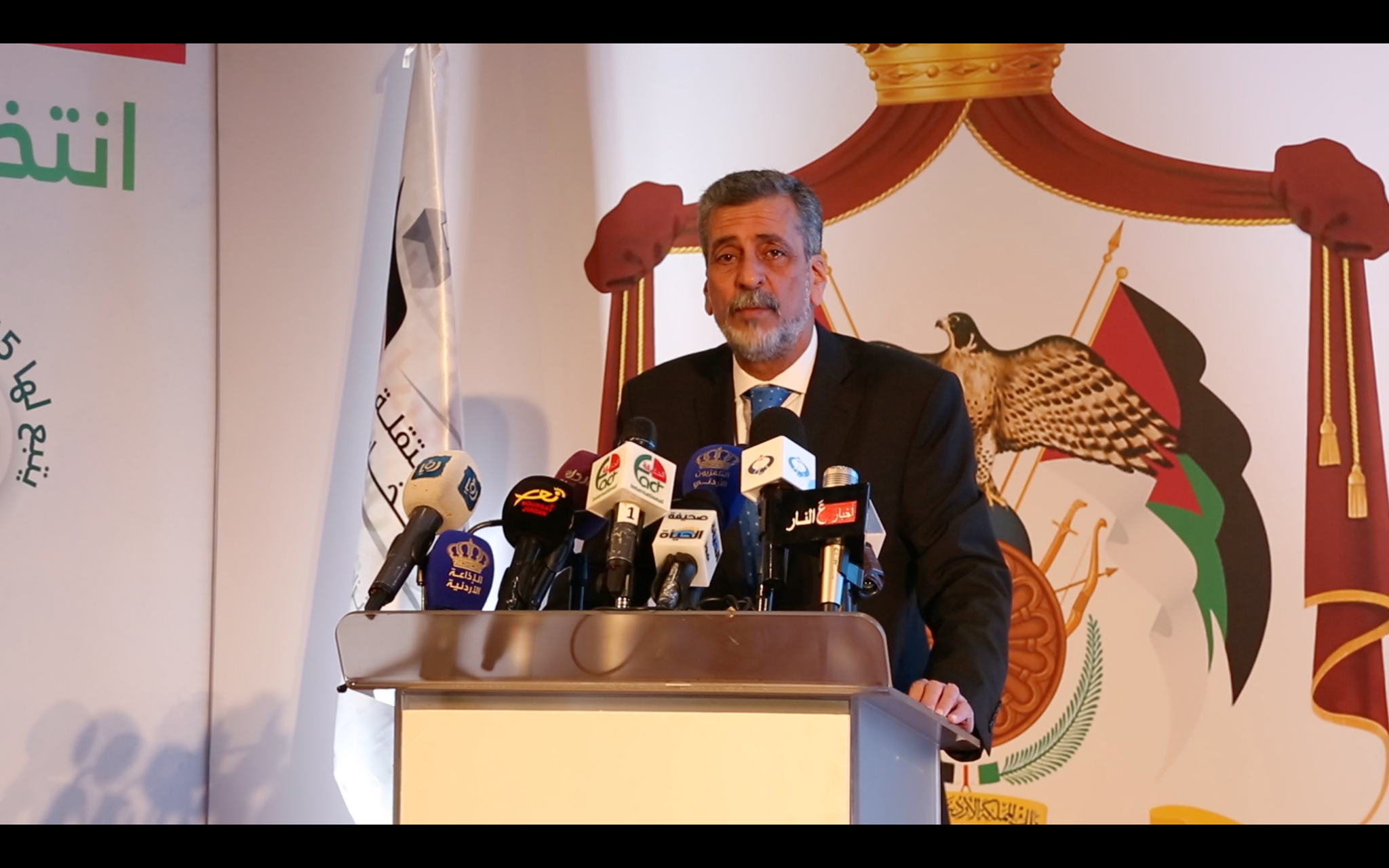 الكلالدة يفتتح المركز الاعلامي للانتخابات والهيئة تُوقع مذكرة تفاهم مع المركز الدستوري الديمقراطي