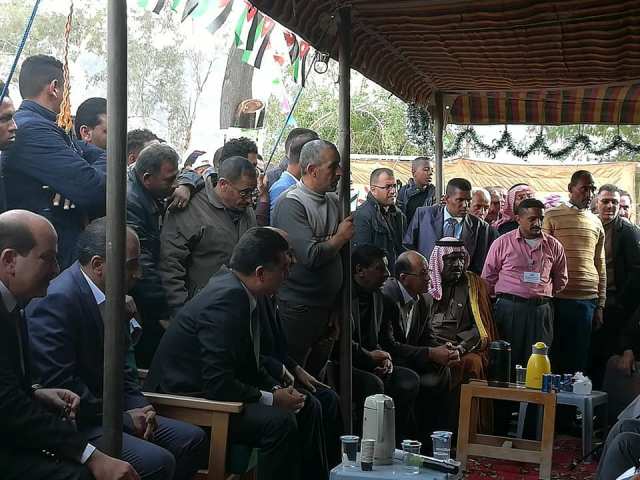 الحنيفات في جلسة عصف ذهني مع مزارعي الأغوار الجنوبية