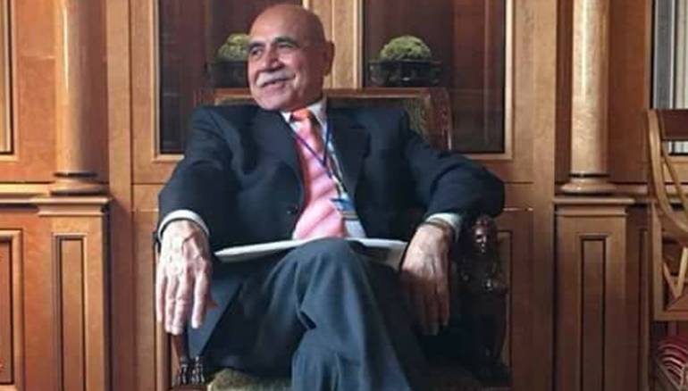 مقتل عضو من وفد المعارضة السورية دهسا ودي مستورا يعرب عن حزنه