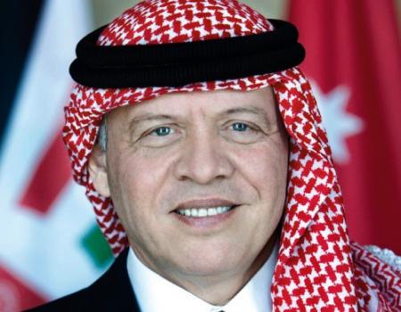 الملك يلتقي شيوح ووجهاء في الموقر