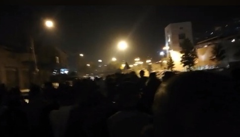 مسيرة لأحرار حي الطفايلة باتجاه الديوان الملكي