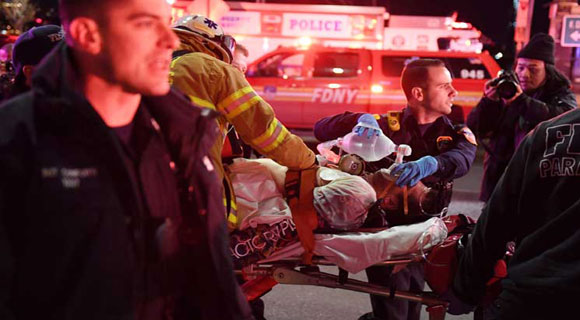 مقتل شخصين في تحطم مروحية سياحية شرقي نيويورك