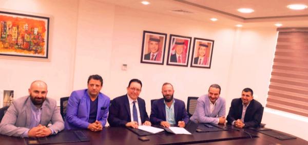 “جت” و مسافات للخدمات اللوجستية توقعان اتفاقية لنقل الطرود البريدية