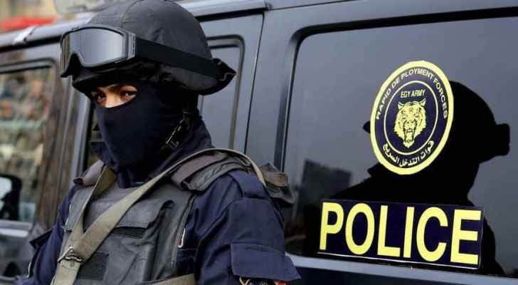 مصر : 7 قتلى بهجوم على حافلة أقباط والملك يُعزي السيسي
