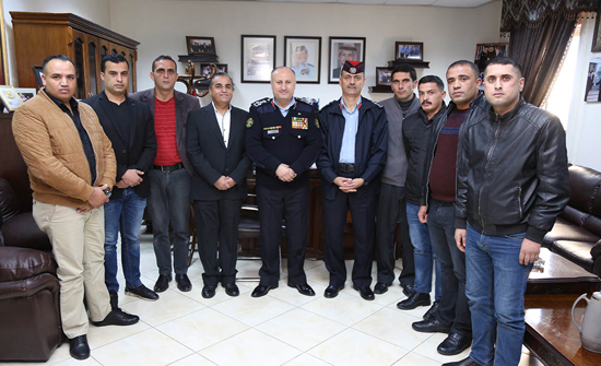 تكريم عدد من الضباط في إدارة التنفيذ القضائي