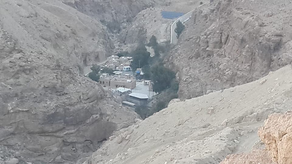 طفايلة يحتجون على وزارة السياحة والوزير ابو يامن