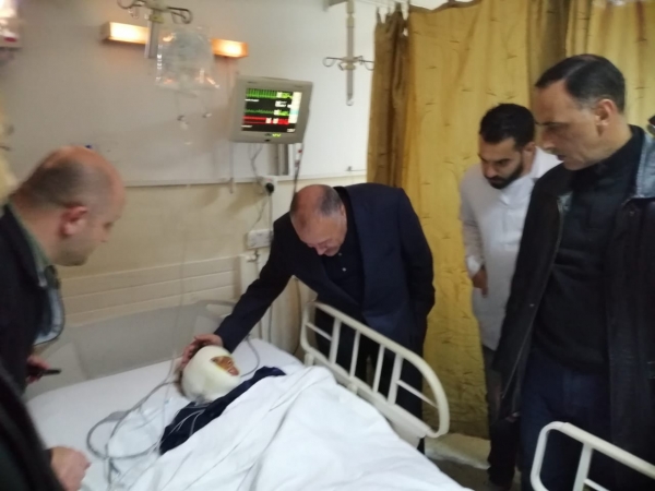 المفرق : الدكتور الزبن يطمئن على مصابي انفجار اسطوانة الغاز ..صور