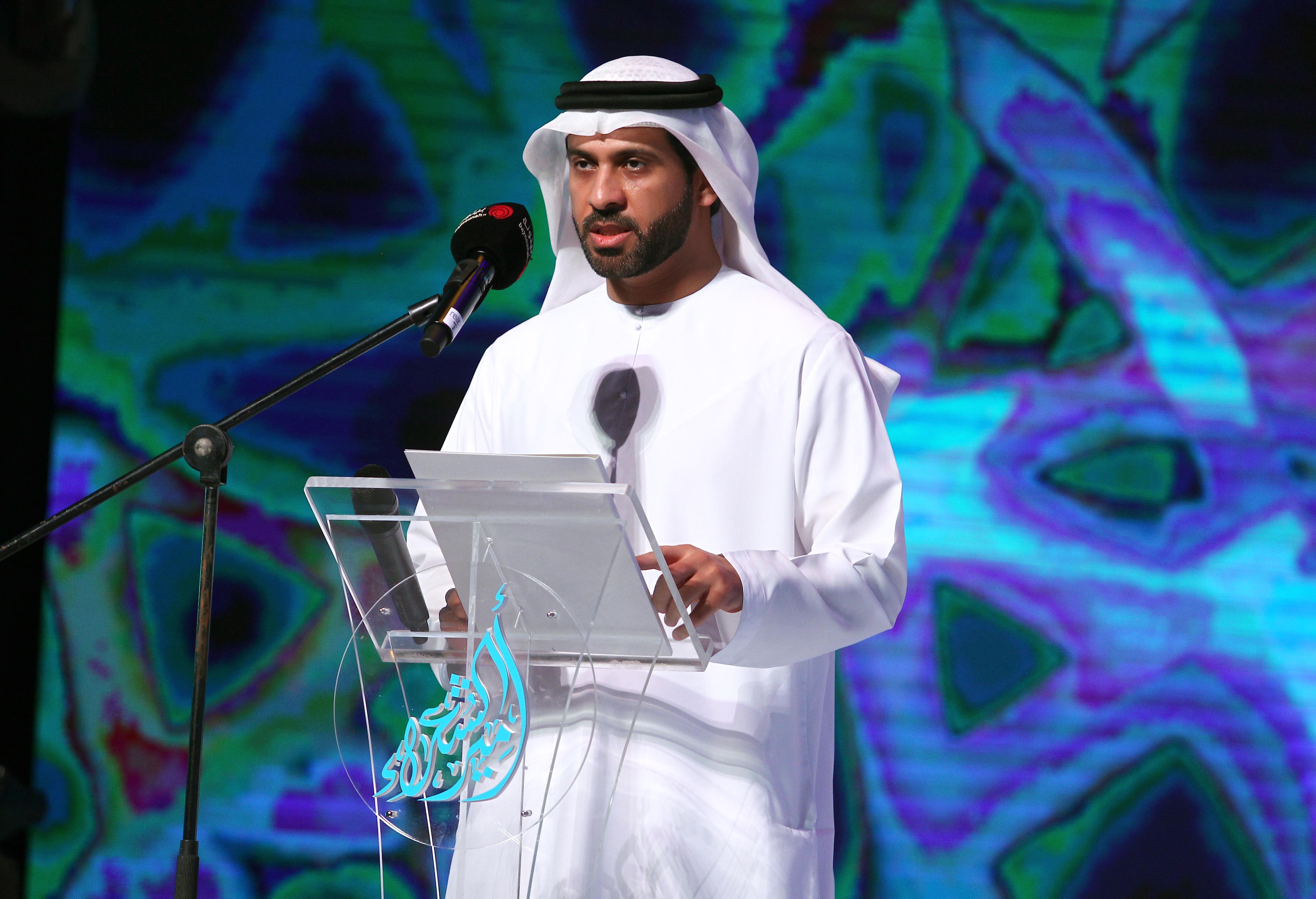 أبوظبي : تكريم الجهات الداعمة لبرنامجي “أمير الشعراء” و “المنكوس”