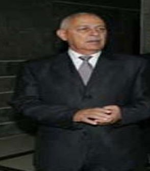 مندوبا عن الملك العيسوي يعزي بوفاة اللواء المتقاعد حمادنة