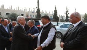 بالصور .. فريق رسمي يتابع توجيهات الملك في مستشفى التوتنجي  