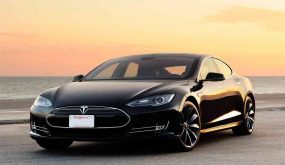 فيديو .. شركة Tesla في مأزق أثناء إزاحتها الستار عن أحدث مركبة كهربائية