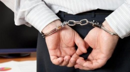 مطلوب بـ 9 ملايين دينار في قبضة الأمن