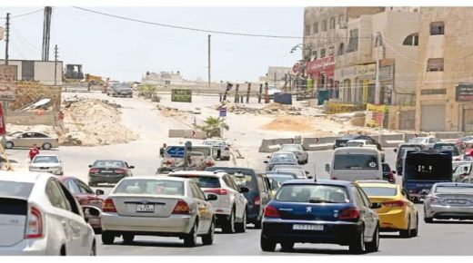 المومني : عدم التزام وزارة الأشغال بتحويلات الباص السريع وراء الأزمات المرورية