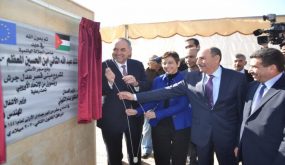 بتمويل من الاتحاد الاوروبي ” التلهوني يضع حجر الأساس لقصر العدل بجرش “