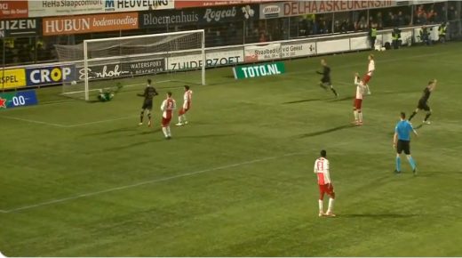 هدف عالمي في كأس هولندا ..فيديو