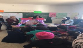 طلبة اللغة الإنجليزية بجامعة فيلادلفيا يقيمون انشطة في مدرسة جبة