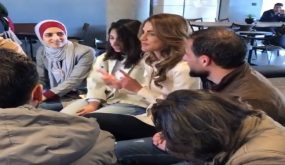 بالفيديو .. الملكة تلتقي شباب من الطفيلة مشاركين بدورة تطوير برمجيات