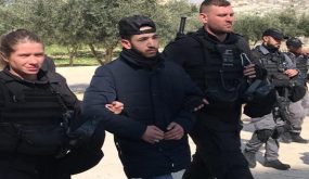 بالصور .. الاحتلال يقتحم مصلى باب الرحمة