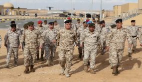 رئيس هيئة الأركان يزور مدينة الشيخ محمد بن زايد آل نهيان التدريبية