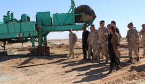 تنفيذا للتوجيهات الملكية ” اللواء الحنيطي يواصل جولته في الجنوب “