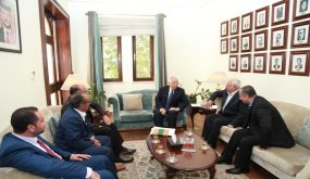 بالصور..وفود مجتمعية تؤم الديوان الملكي وتلتقي العيسوي