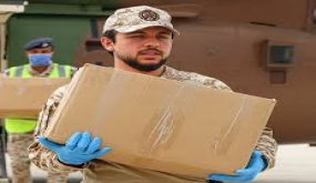 ولي العهد يشارك القوات المسلحة في توزيع مساعدات عينية في إربد