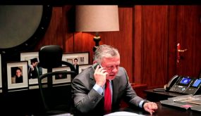 الملك يتابع باتصالين هاتفيين مع مدير مستشفى الملك المؤسس ومدير حمزة