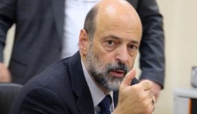 على طاولة الرزاز ” أضرار قطاع الإنشاءات في زمن كورونا “