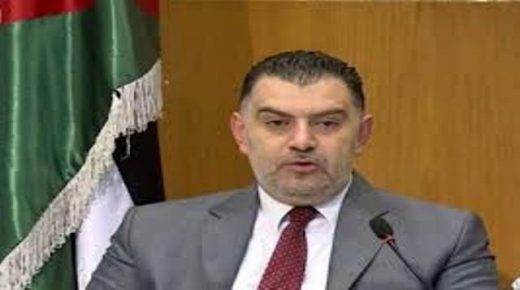 وزير العمل يشيد بتعاون أطراف عملية الإنتاج
