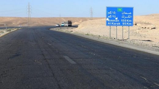 إنجاز الطريق الصحراوي شهر آب المقبل..بيان