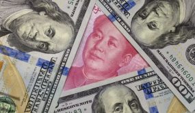 تراجع الدولار أمام الين الياباني