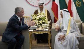وفاة أمير الكويت والملك ينعى : فقدنا أخاً كبيراً وزعيماً حكيماً مُحبّاً للأردن