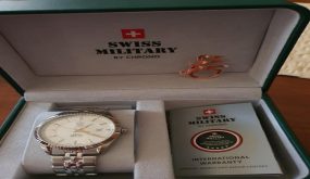 هدايا ملكية للمتفوقين في التوجهي