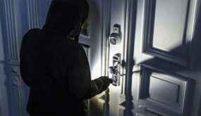 سرقة منزل رئيس وزراء اسبق