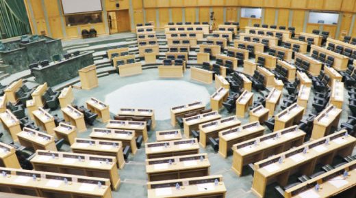 هل يتسلح نواب الـ19 بالديمقراطية لترتيب بيتهم الداخلي