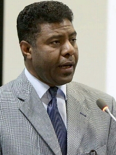 على مشارف عام جديد …