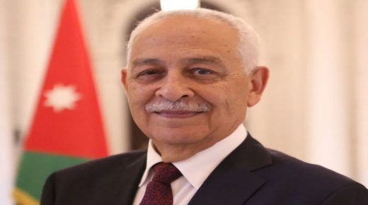 العيسوي ينقل تعازي الملك لعشيرتي العبادي والمعايطة