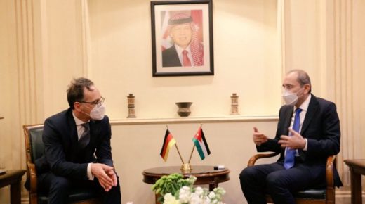 الصفدي يلتقي نظيره الألماني