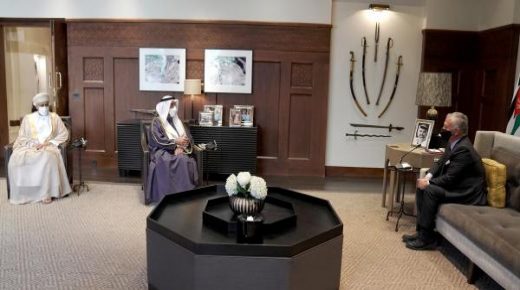 الملك يستقبل الأمين العام لمجلس التعاون لدول الخليج العربية