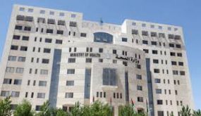 وزارة الصحة تجدد دعوة المصابين بكورونا للالتزام العزل المنزلي