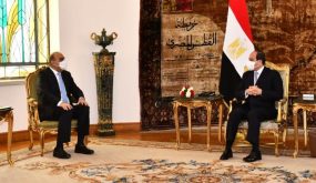 الخصاونة ينقل رسالة شفوية من الملك للرئيس المصري