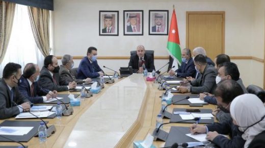 العودات: انفتاح في الحوار مع القوى الحزبية والنقابية والاجتماعية