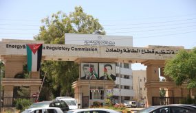 Authorities send back radioactive-contaminated pipe cargo